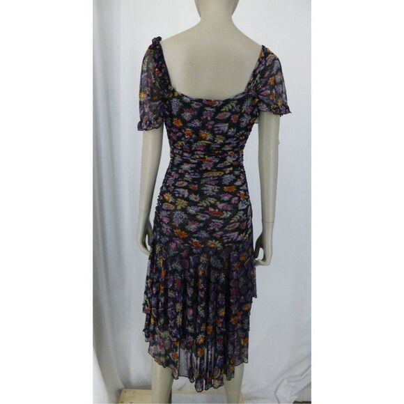 Diane Von Furstenberg Silk Floral Dress (Has a hole on the shoulder) - Picture 3 of 15